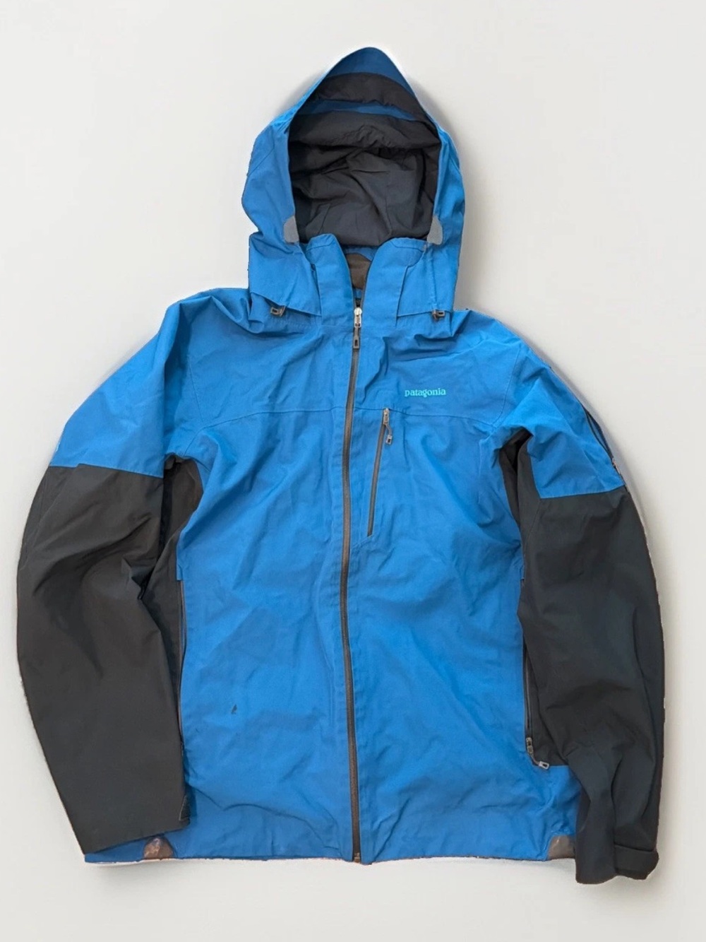 Patagonia Men’s Large Powder Bowl Gore-Tex Blue Navy Hooded Snow/Ski Jacket